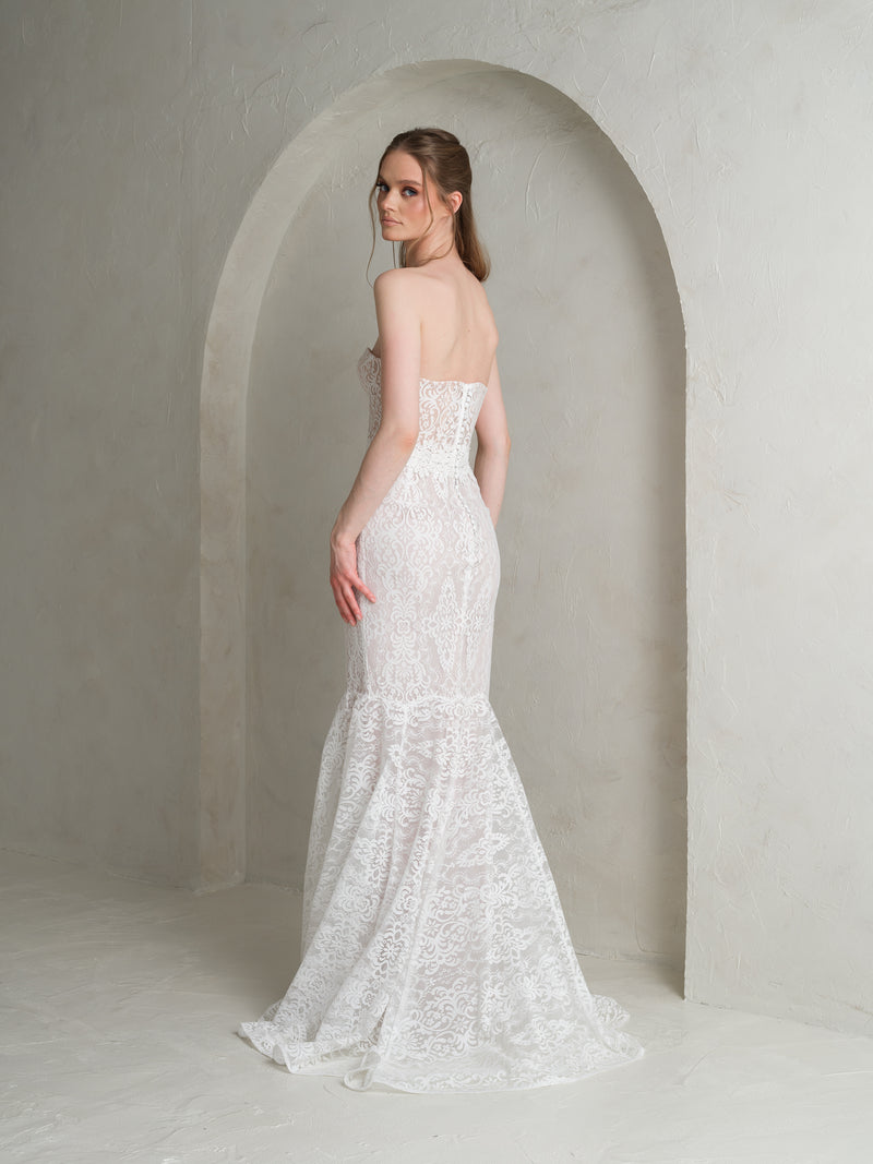 kāzu kleita ar mežģīnēm Rīgā La Luna Bridal salons

minimālisma kāzu kleita dizainera Katya Katya kolekcija

boho stila līgavas kleita pielaikošanā Rīgas kāzu salonā
nāriņas silueta kāzu kleita
minimalistiska kāzu kleita ligavai
mežģīņu kāzu kleita klasiskai līgavai